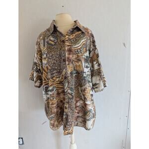 Vintage Separate Issue Women Safari Animal Print Button Down Shirt